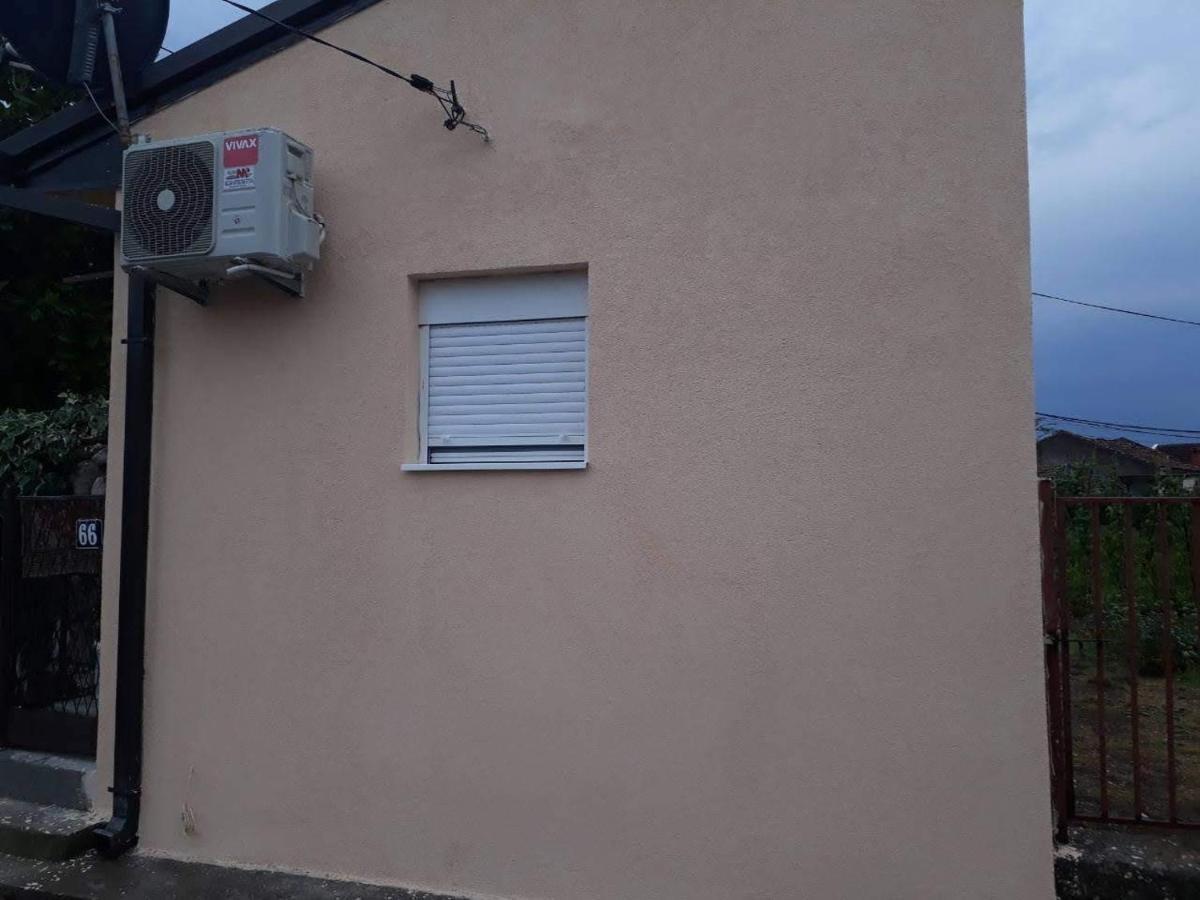 Ljubovic Apartman Подгорица Экстерьер фото