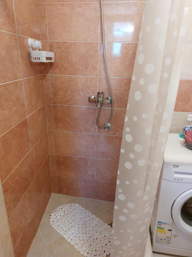 Ljubovic Apartman Подгорица Экстерьер фото