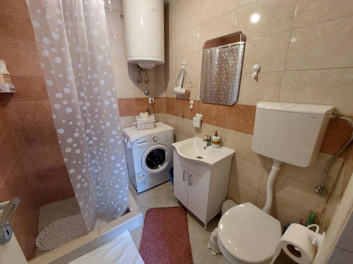 Ljubovic Apartman Подгорица Экстерьер фото